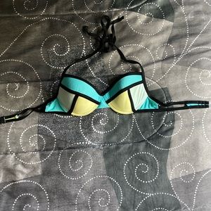 Swimsuit top size small